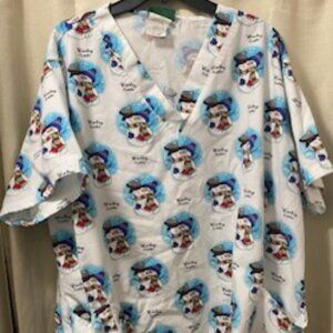 3X short sleeve holiday scrub top
